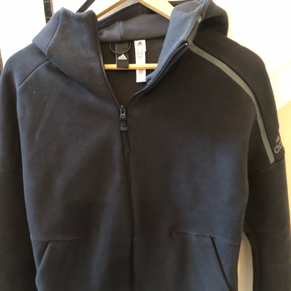 Women’s adidas tech hoodie size medium